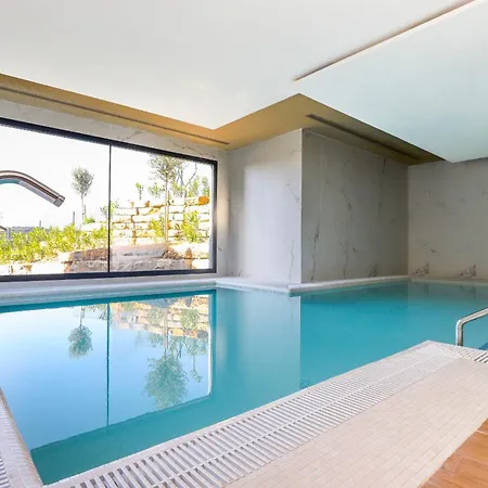 Apartment Oasis 325 Kronos - 3 Bedroom *