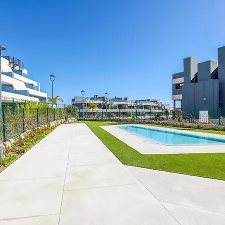 Apartment Oasis 325 Kronos - 3 Bedroom Estepona