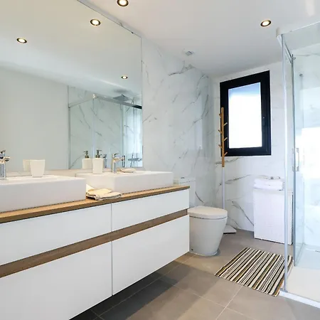 Oasis 325 Kronos - 3 Bedroom