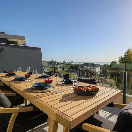Oasis 325 Kronos - 3 Bedroom Estepona