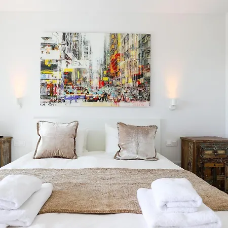 Oasis 325 Kronos - 3 Bedroom Apartment